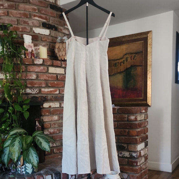 DISSH Milahn Natural Cream Linen Maxi Dress - Picture 5 of 13